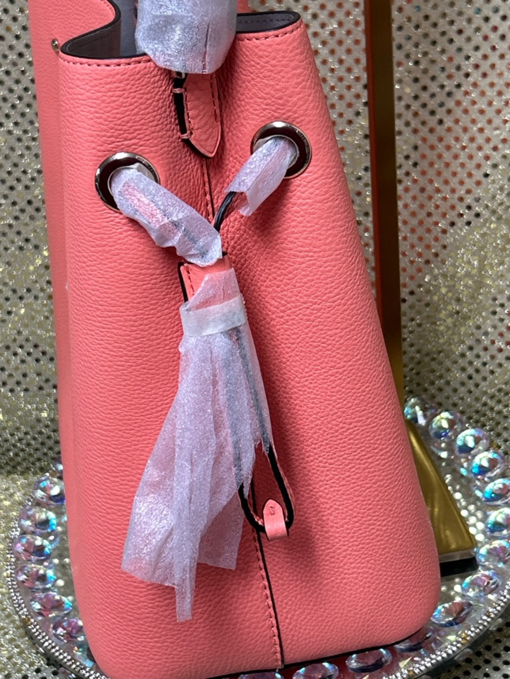 kate spade Coral Pink Pebbled Leather Shoulder Bag Approx. 9 x 10.5 x 6 - Picture 5 of 14